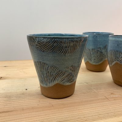 Large blue tumblers with abstract pattern, La Datcha