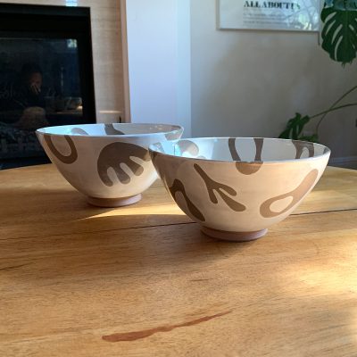 Bowls with abstract shapes