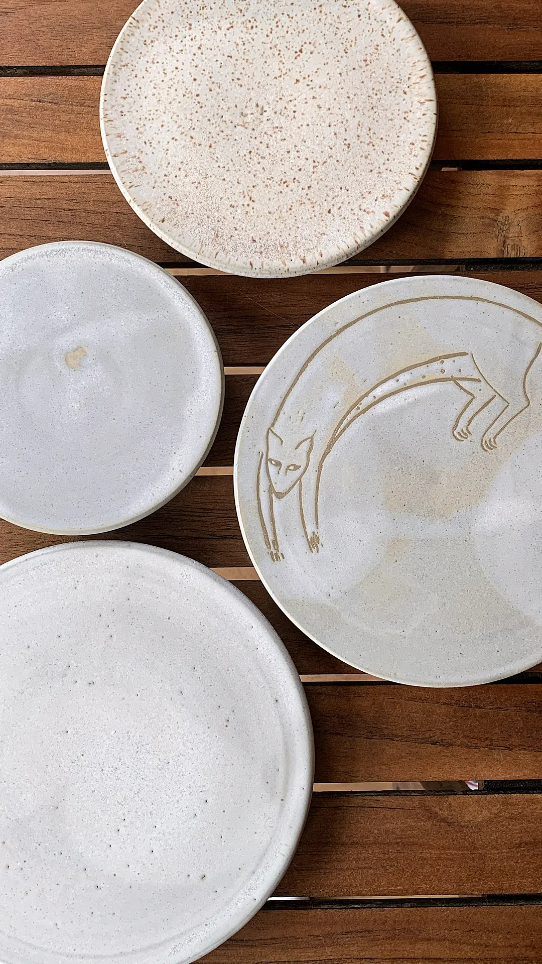 Plats de service, La Datcha